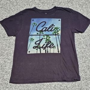 Cali Life Graphic Tee Copper Denim Youth XL Black Retro Style Short Sleeve Shirt
